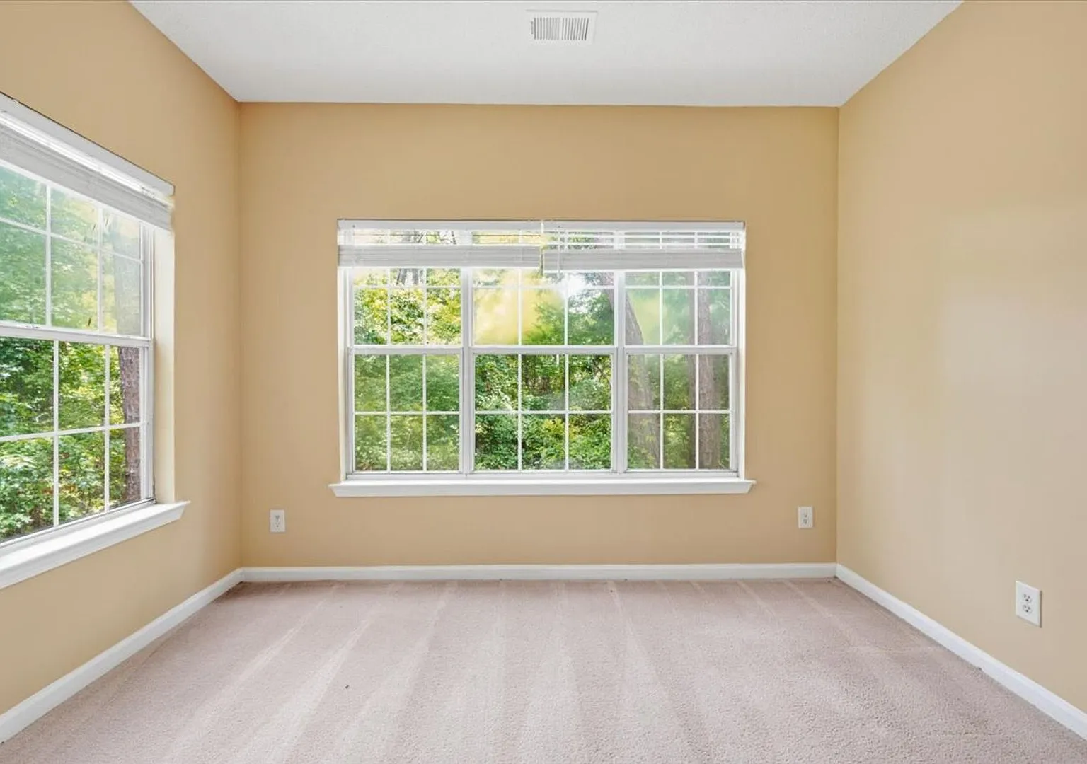 Island Living in a Gated Community | Spacious 2BR Condo on Whitemarsh Island — Photo 2