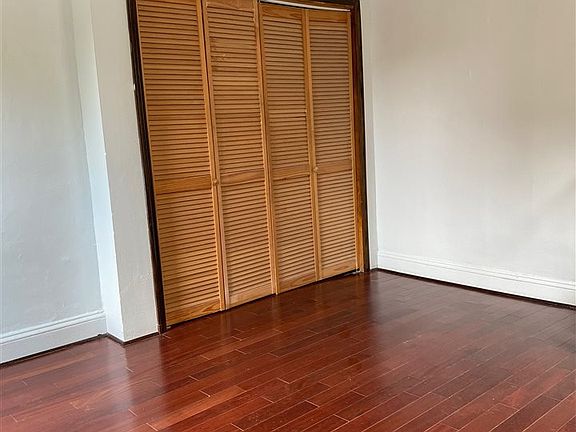 3rd image of 13 Orchard St #2L