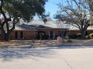 1333 Thunderbrook Dr, Desoto, TX