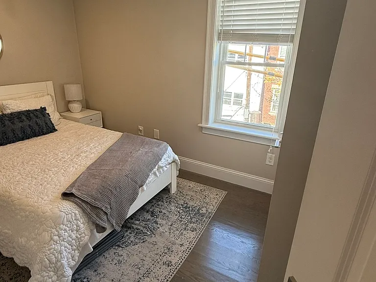 80 Cottage St #3 — Photo 6