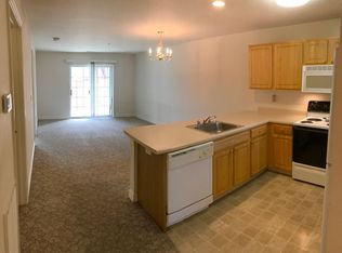 5523 Oak Hill Cir, Rensselaer, NY 12144