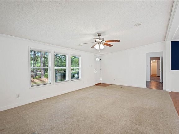 5th image of 724 Jones Dairy Rd