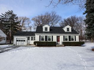 44 Deville Dr, Rochester, NY 14612