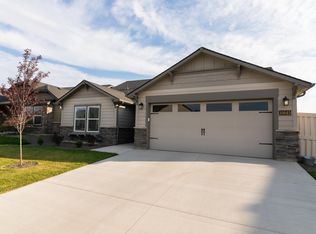 10645 W Catmint Dr, Star, ID 83669