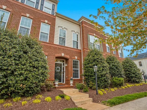 19466 Front St, Leesburg, VA 20176