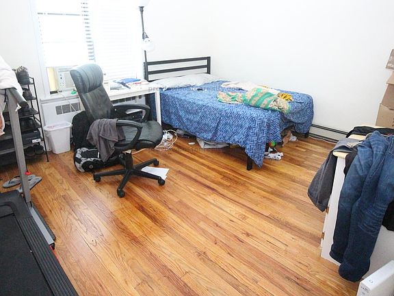 3rd image of 28 Brock St #K1