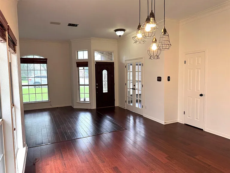 16101 W Dorman Dr — Photo 4