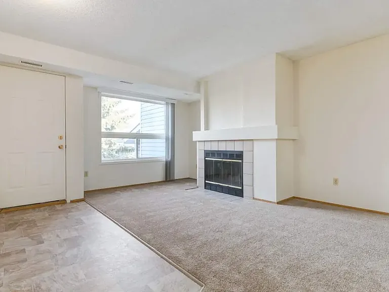 391 Huntington Hl NW #200 — Photo 13