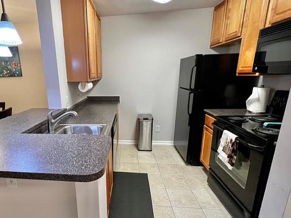 4th image of 10300 Appalachian Cir #7-202