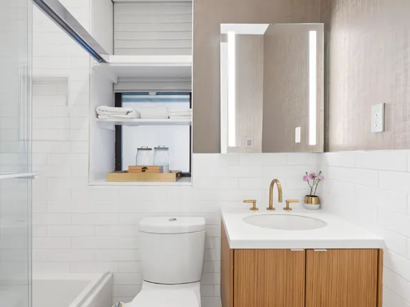 364 West 121st Street image 9 of 12