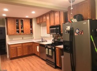 138 Butler Ave, Roselle Park, NJ 07204