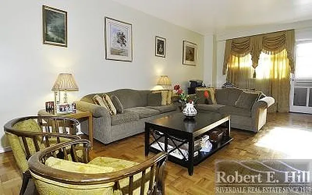 Sold by Robert E. Hill  | media 13