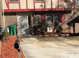 937 Glynn Oaks Dr, Clarkston, GA 30021