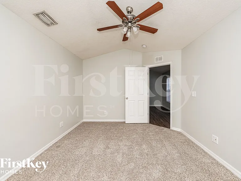 11133 Lakeside Vista Dr — Photo 9