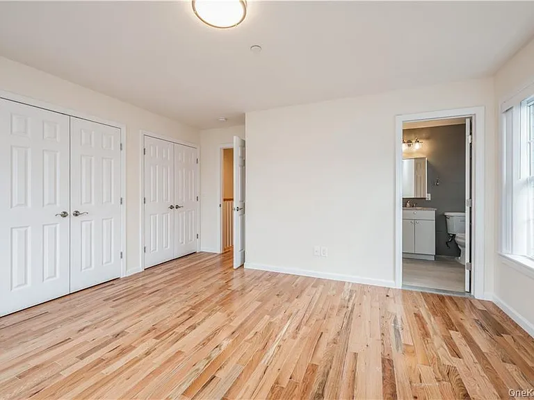 11 Park Ave E #11 — Photo 8