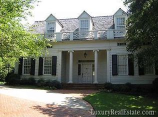3581 Grove Gate Ln, Atlanta, GA 30339
