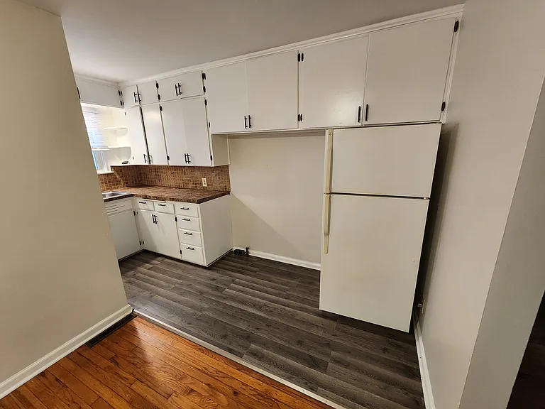 2228 SW Macvicar Ave — Photo 2