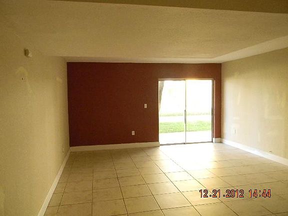 2nd image of 9371 Fontainebleau Blvd APT I115