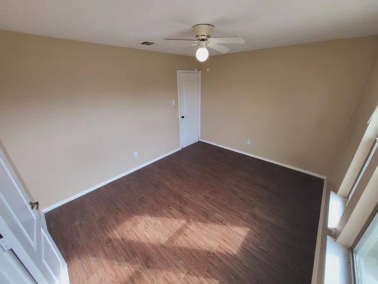 6316 Ken Caryl Dr — Photo 2