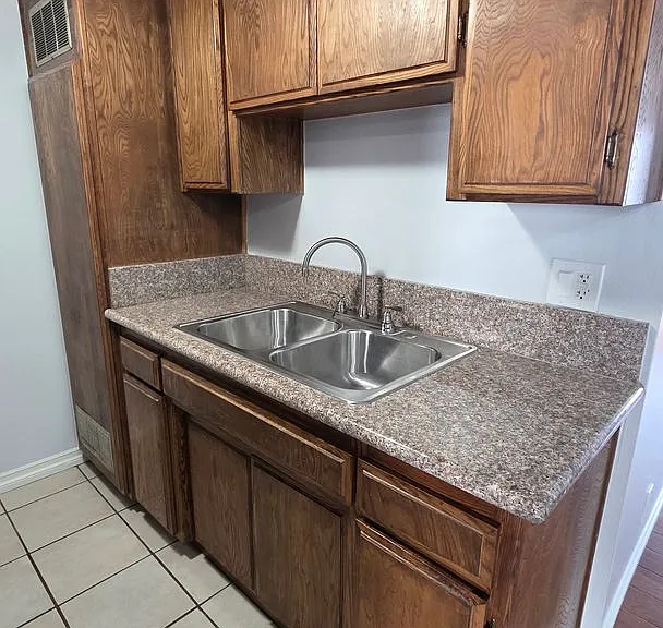 317 San Pascual Ave — Photo 2