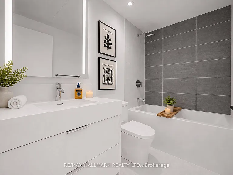 308 Jarvis St #405 — Photo 9