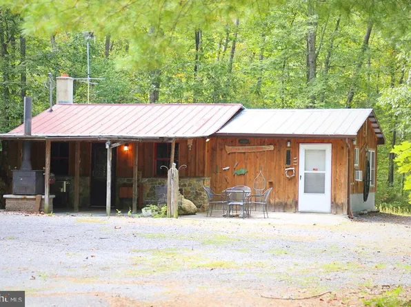 2868 Trout Run Rd, Wardensville, WV 26851