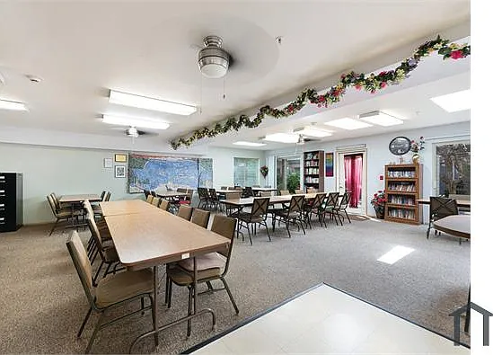 2 bed, 618 sqft, $1,399 — Photo 4
