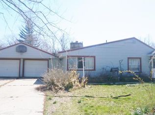 1347 Dunedin Ave, Madison, OH 44057