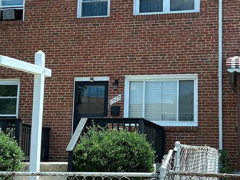 1929 Jasmine Rd — Photo 7