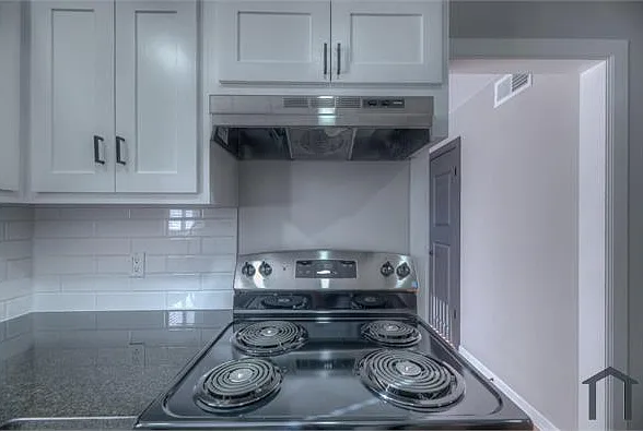 5216 E 47th Pl #16 — Photo 2