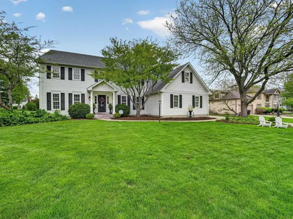 15587 Signal Hill Ct, Granger, IN 46530