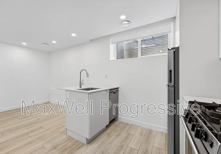 13516 115th Ave NW #14 — Photo 9