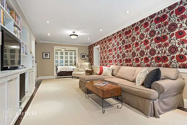 Rented by Garfield Realty  | media 22