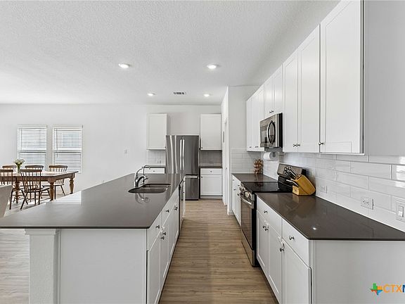 4th image of 2724 Sierra Chicas Ln