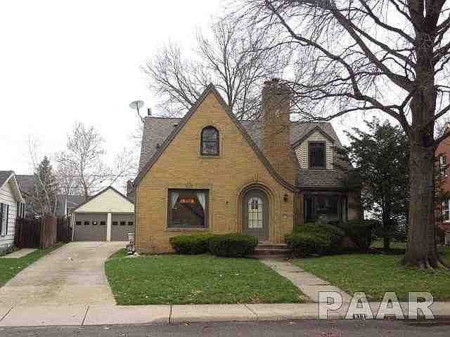 1st image of 813 W Stratford Dr