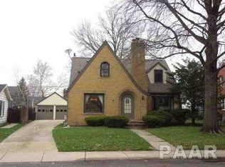 813 W Stratford Dr, Peoria, IL