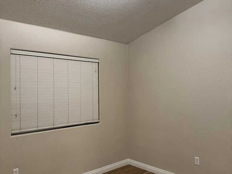 3711 Penedos Dr — Photo 10