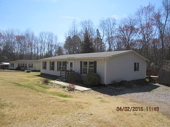 3rd image of 10620 Winchester Dr