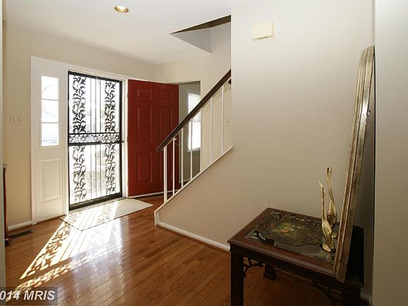5th image of 3019 Steven Martin Dr