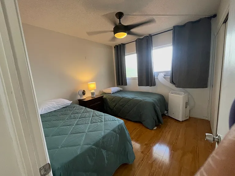 222 Kaiulani Ave #Penthouse 1-601 — Photo 8