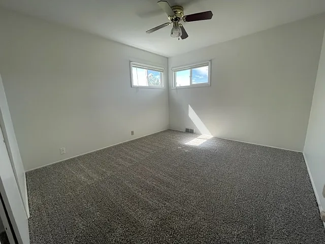 1428 Coburn Ave — Photo 7