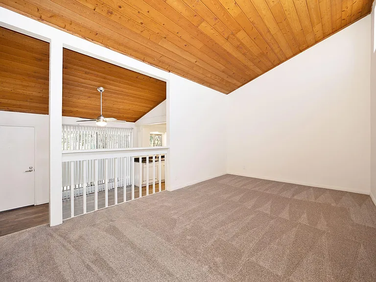 Elan Beachpointe Carlsbad — Photo 18