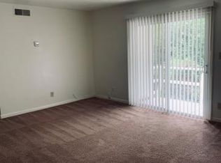 7984 Diggs Rd, Norfolk, VA 23505