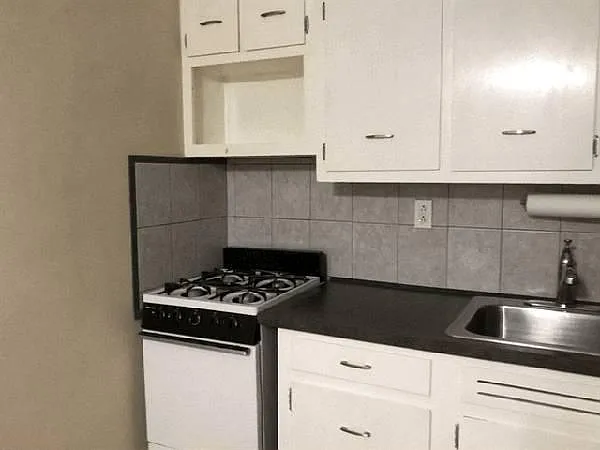 700 Summer St #9H — Photo 2