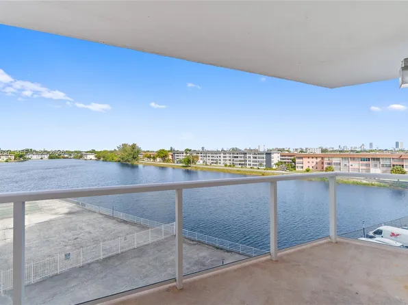 1351 NE Miami Gardens Dr APT 406E, North Miami Beach, FL 33179