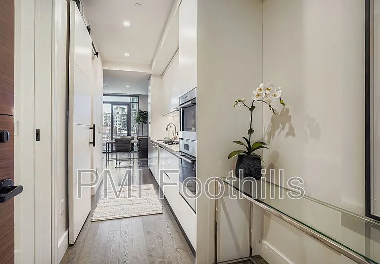 1901 Wazee St #411 — Photo 2