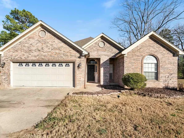 380 McKenzie Ln, Hensley, AR 72065
