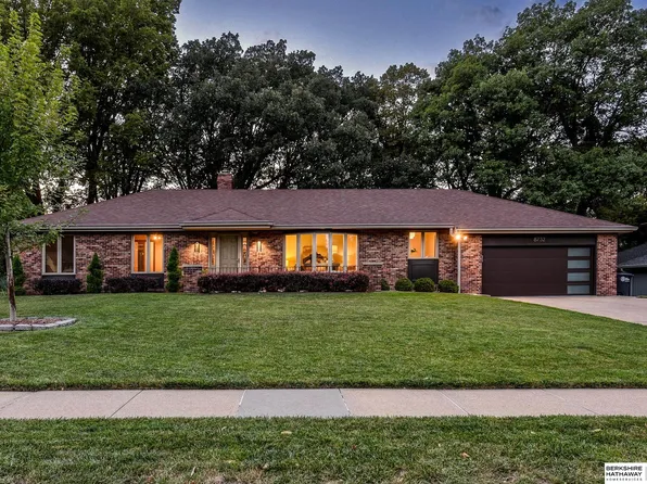 8732 N 52nd Ave, Omaha, NE 68152