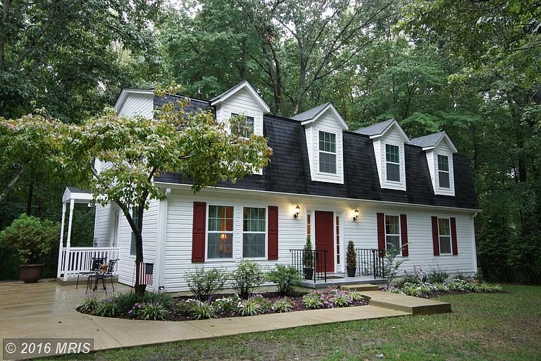 1st image of 14592 Leary St
