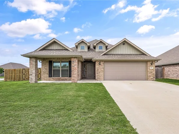 971 Redfree Dr, Bentonville, AR 72712